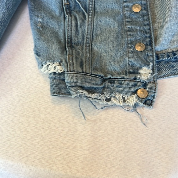 American Eagle Distressed Denim Jacket Women’s XS - Picture 5 of 13